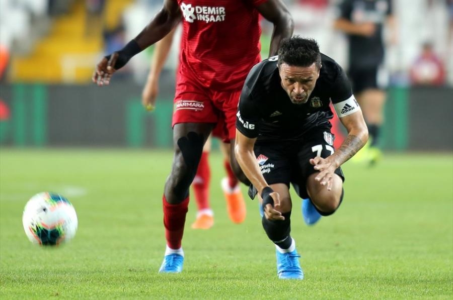 ''Beşiktaş'' ''Sivasspor''a uduzdu