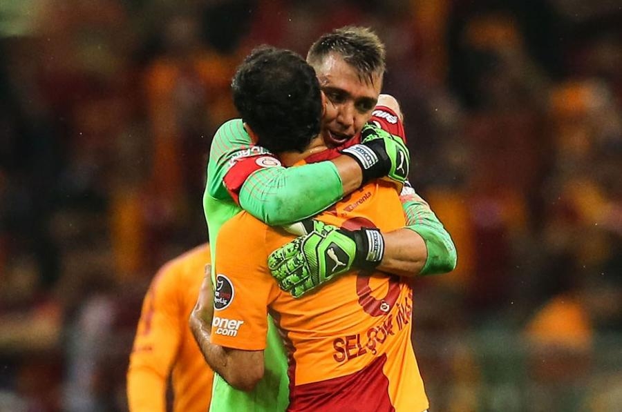 Derbini ''Qalatasaray'' qazandı - lider oldu