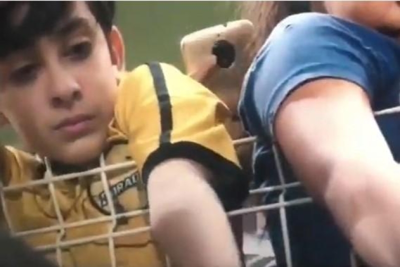 Maradona bu uşaqların qəlbini belə qırdı – Video
