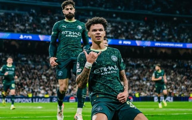 ''Mançester Siti'' ''Real''a, ''Benfika'' ''Napoli''yə qalib gəldi