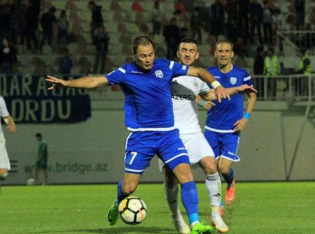 ''Baş məşqçi mənimlə çirkin davrandı'' - ''Sabah''ın sabiq futbolçusu 