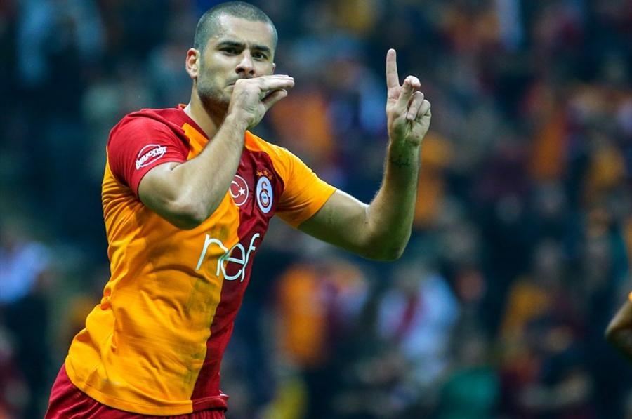 ''Qalatasaray''da ilk ayrılıq - Rəsmi