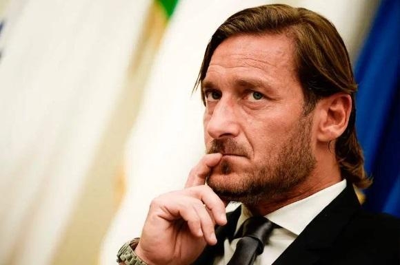 ''İtaliya çempionatı bərpa olunmayacaq'' - Totti