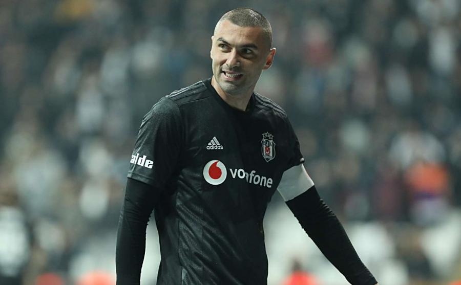 Burak Yılmaz Çin xalqından üzr istədi