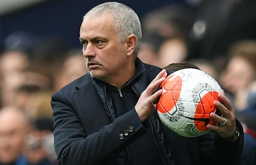 ''Normal həyat üçün çox darıxıram'' -  Mourinyo