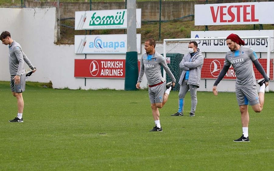 ''Trabzonspor'' məşqlərə başladı