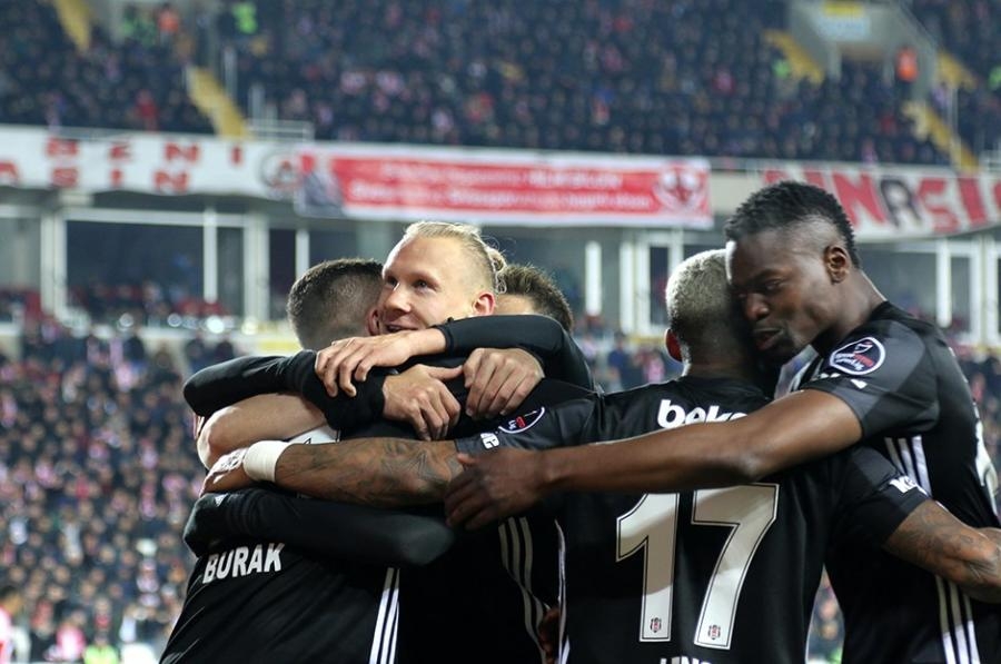 ''Beşiktaş'' səfərdən üç xalla qayıdır