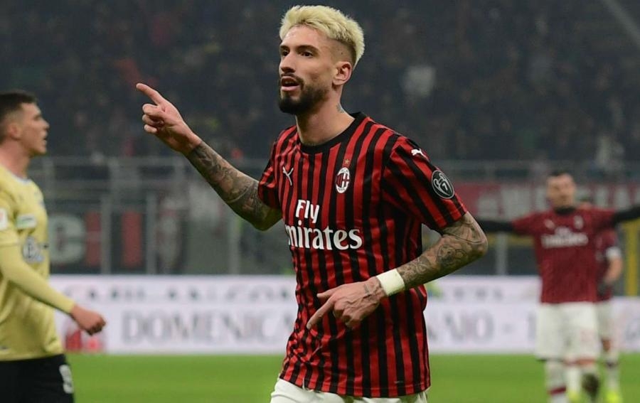 ''Milan''ın futbolçusuna silahlı hücum