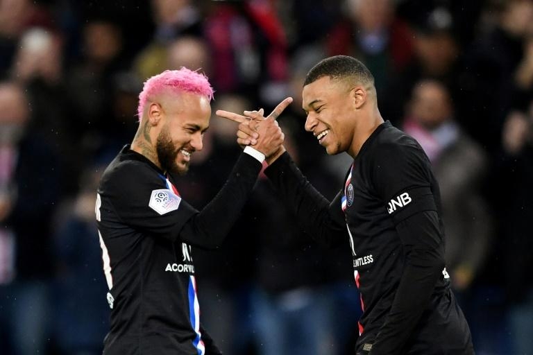 Neymar və Mbappe PSJ-də qalır