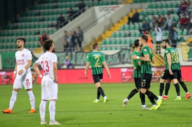 Türkiyə kubokunda ilk finalçı bəlli oldu