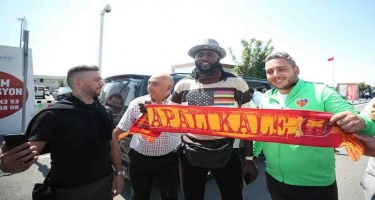 Adebayor yenidən Türkiyə klubunda