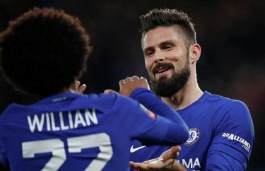 “Çelsi” 4 futbolçusunu göndərir