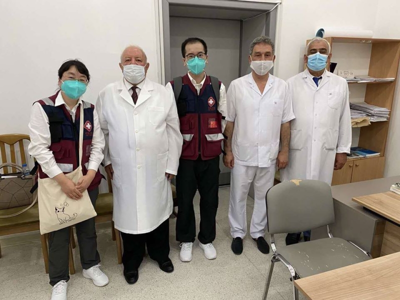 Çindən gələn tibb ekspertləri Respublika Klinik Xəstəxanasında olub (FOTO)