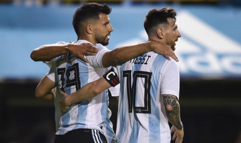 Argentina yığması Amerika Kubokunun finalına vəsiqə qazanıb