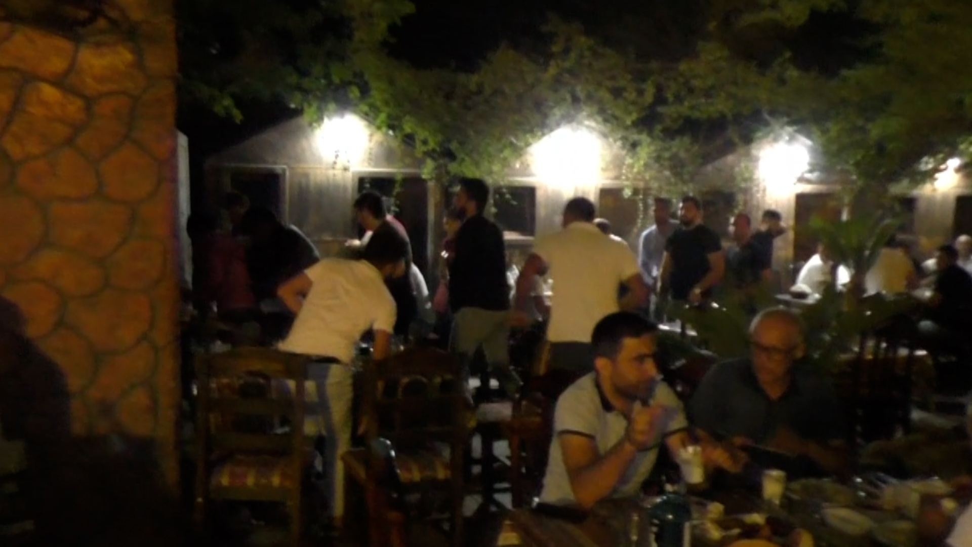 Abşeronda gizli fəaliyyət göstərən restoran aşkar edilib (FOTO/VİDEO)