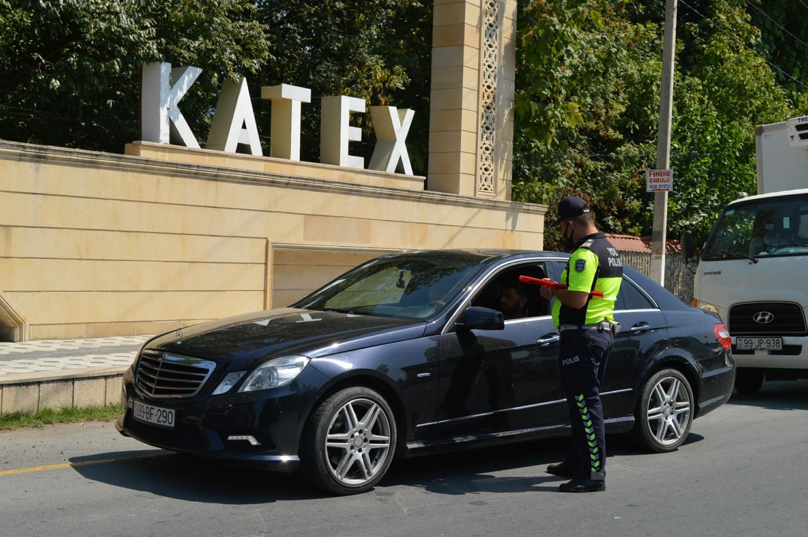 Balakəndə karantin rejimi qaydalarının təmin  olunması ilə bağlı növbəti reyd keçirilib