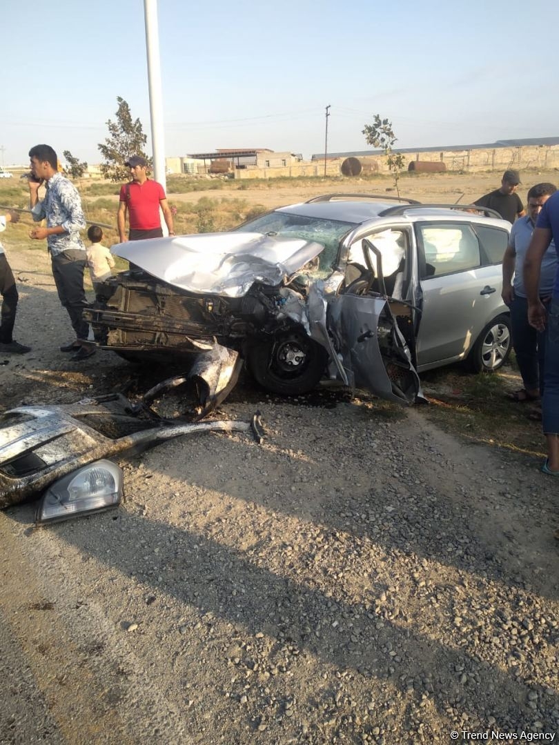 Bakıda ağır yol qəzası: xəsarət alan var (FOTO)