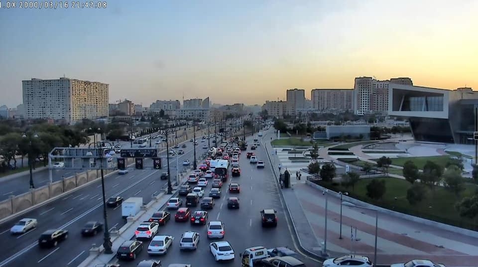 Bakının bu yollarında sıxlıq var - Avtobuslar gecikir (FOTO)