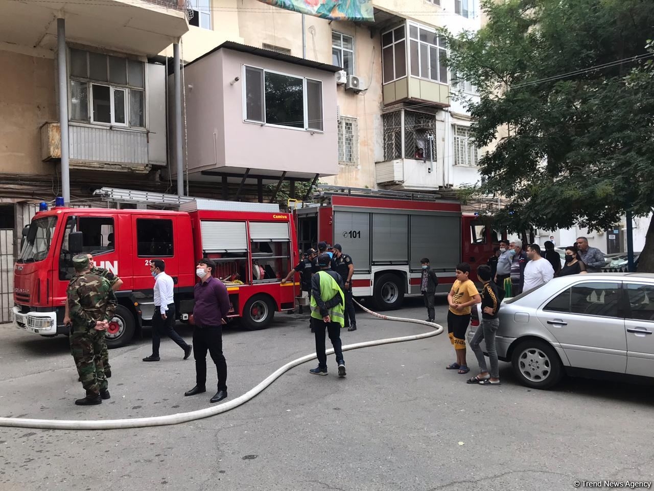 Bakıda restoranda yanğın (FOTO)