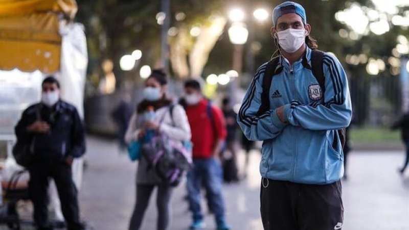 Argentinada koronavirusa yoluxanların sayı 1 milyon nəfəri ötüb