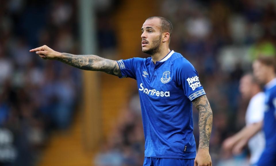 ''Everton'' hücumçusunu icarəyə verdi