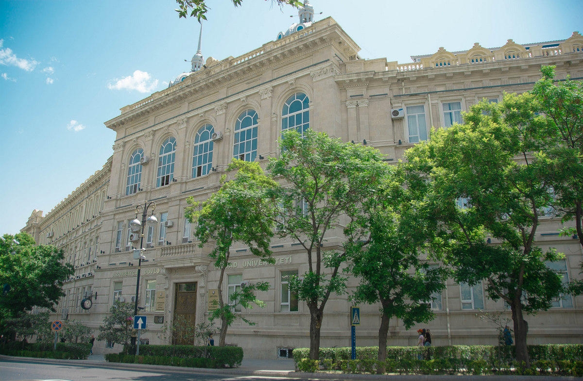 Xarici universitetlərdə tədqiqat aparan UNEC alimlərinin əməkhaqları saxlanılacaq