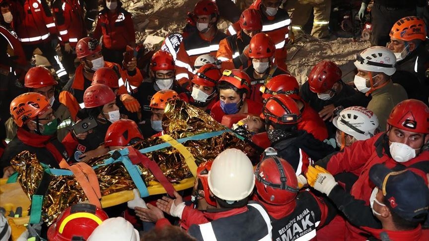 14 yaşlı İdil 58 saatdan sonra dağıntılar altından sağ çıxarıldı (FOTO)