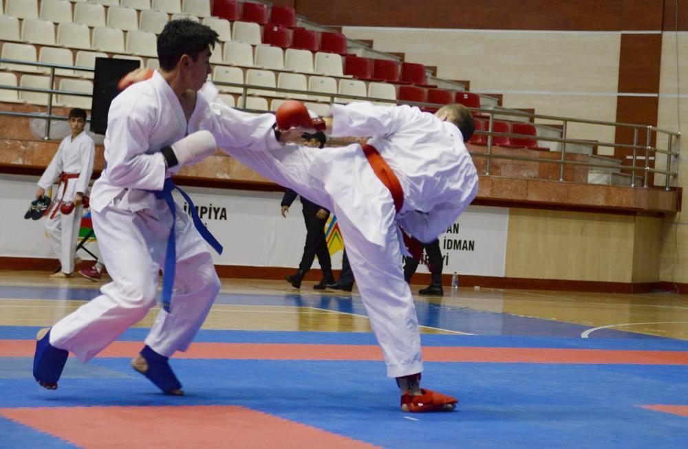 Karateçilərimiz WKF Kuboku turnirində iki medal qazanıb (FOTO)