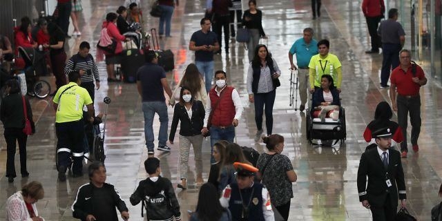 Meksikada koronavirusdan ölənlərin sayı 100 min nəfəri ötüb