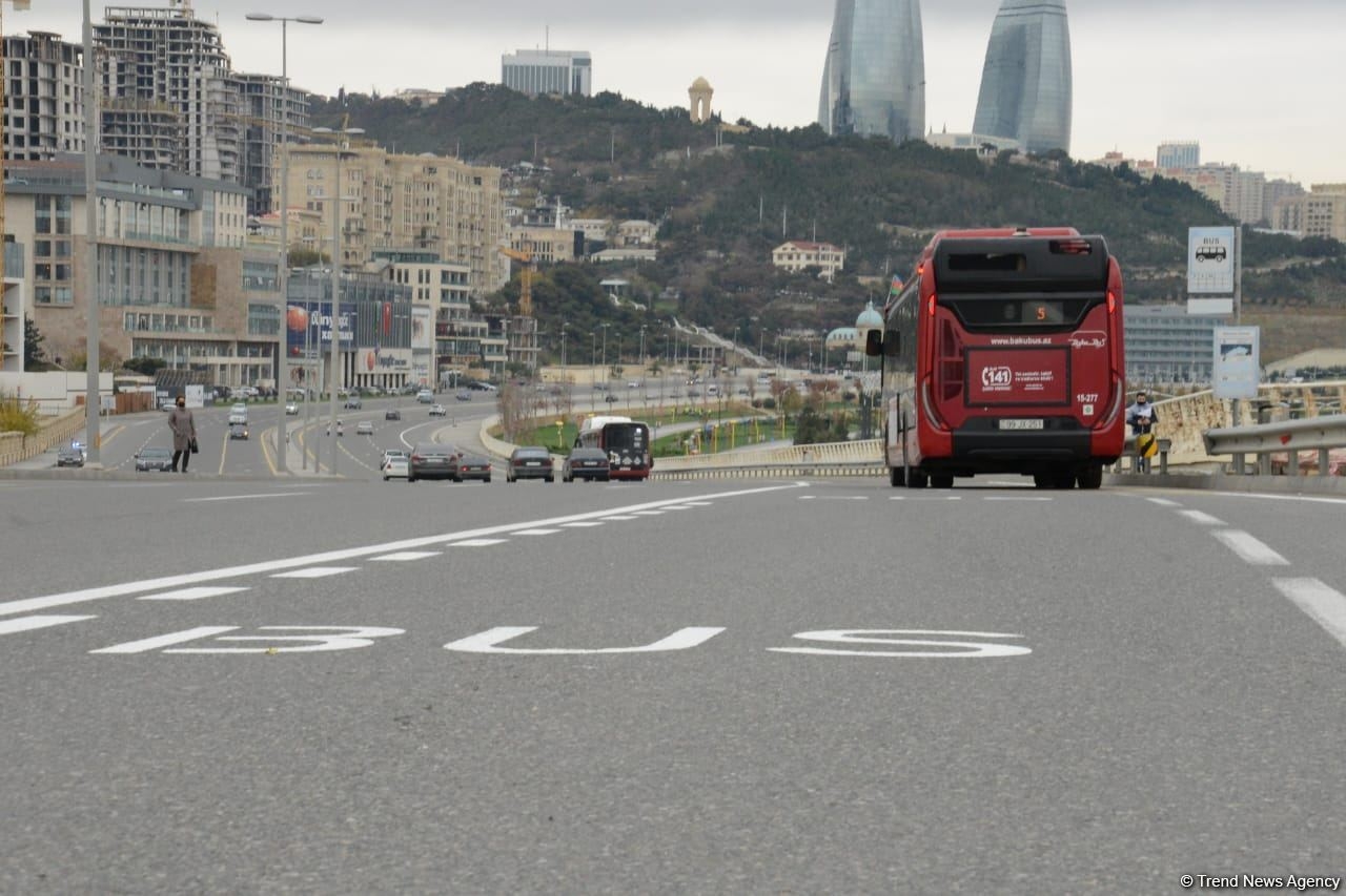 Bakıda 10 küçə və prospektdə xüsusi avtomobil zolağı yaradılacaq (FOTO)