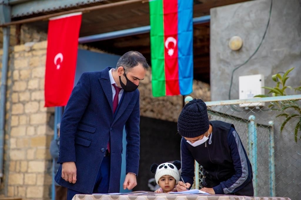 Gəncə və Göygöldə bir qrup şəhid ailəsi və müharibə iştirakçısı üçün kiçik təsərrüfatlar yaradılıb (FOTO)