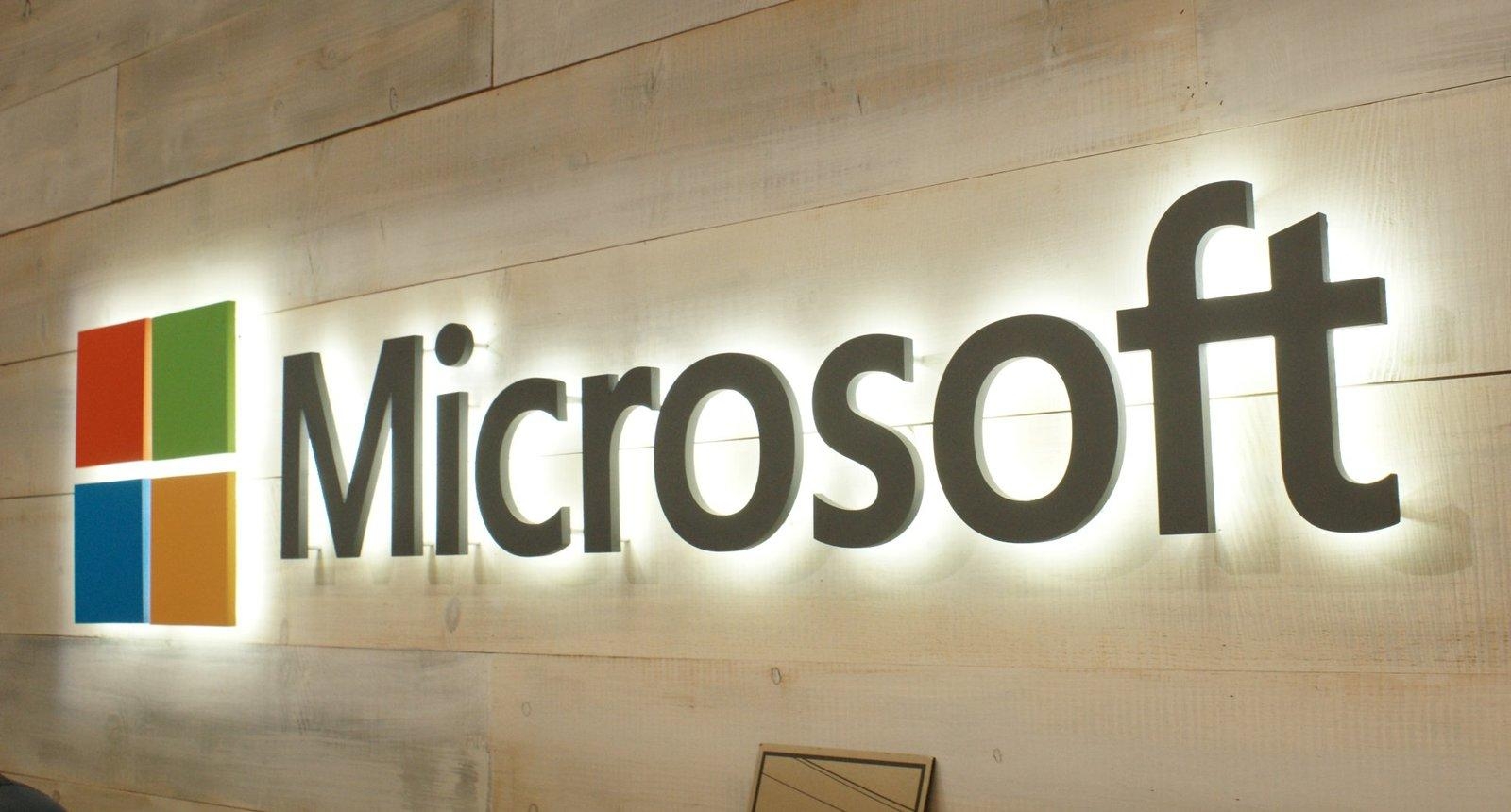 Microsoft sistemlərinin hakerlərin hücumlarına məruz qalmağını təkzib edir