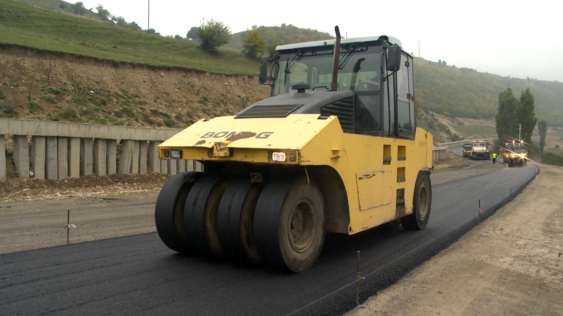 Məcburi Köçkünlərin Sosial İnkişaf Fondu yol şəbəkəsinin tikintisinə 2 milyon manata yaxın vəsait ayıracaq