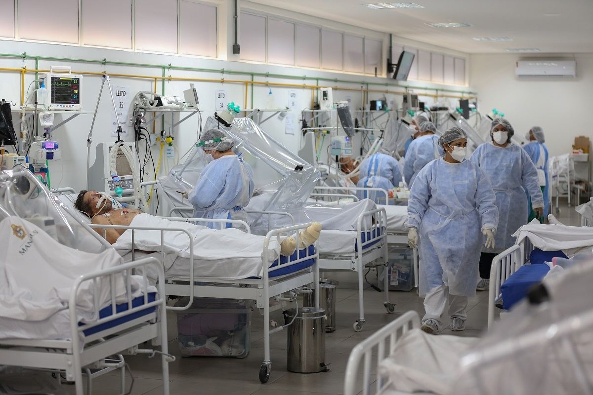 Braziliyada koronavirusa yoluxanların sayı 7,75 milyon nəfəri ötüb