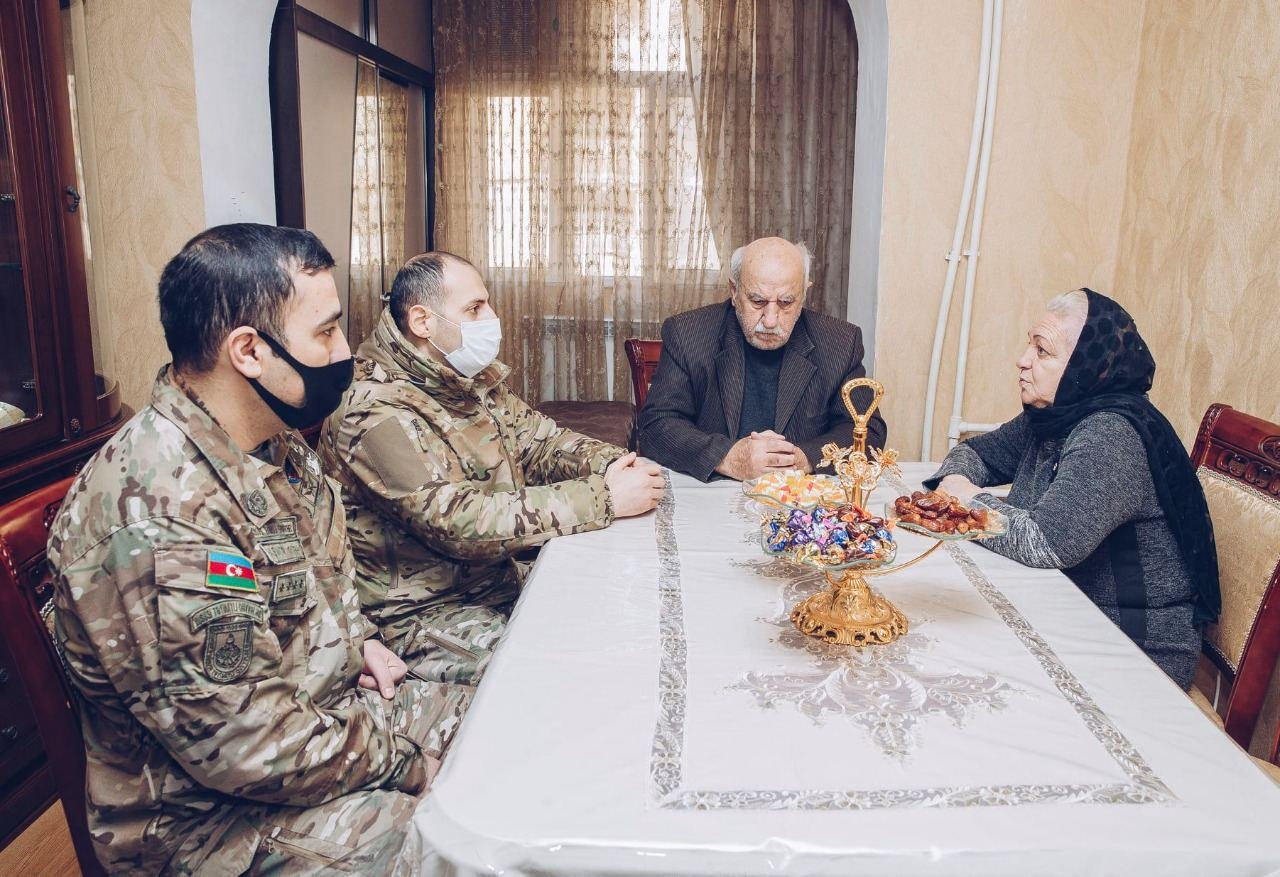 “YAŞAT'' müharibədə yaralanan və şəhid ailələrinin ehtiyaclarını qarşılamağa davam edir (FOTO)