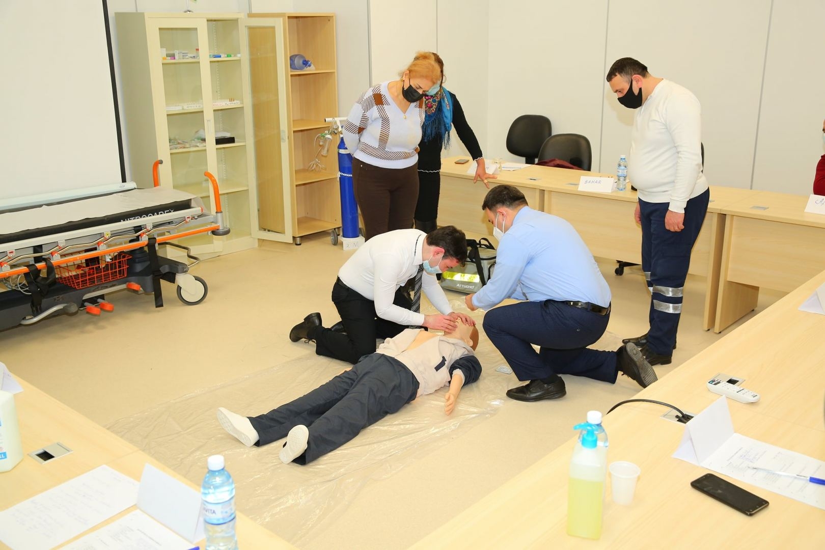 TƏBİB koronavirusa qarşı vaksinasiyaya hazırlıq təlimlərinə başlayıb (FOTO)