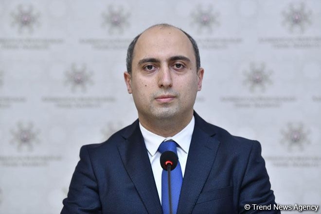 Övladlarının əyani dərslərdə iştirakını istəməyən valideynlər məktəbə müraciət edə bilərlər - Nazir
