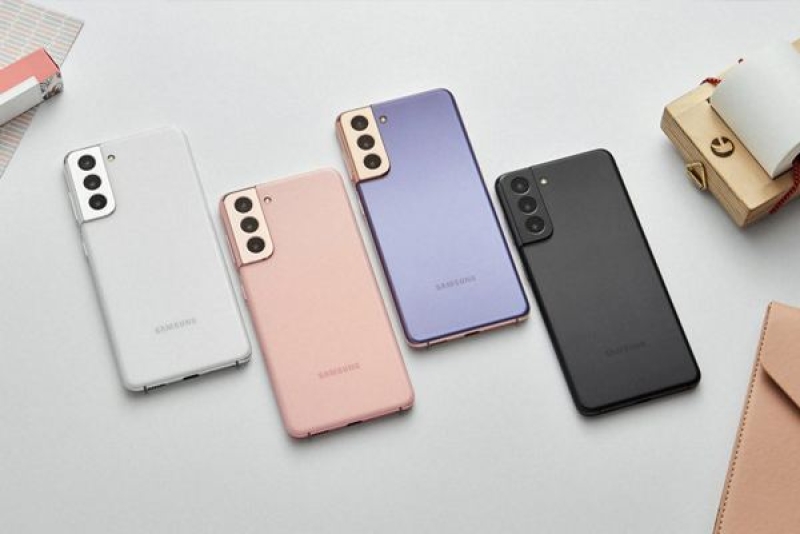 Bəs siz Samsung Galaxy S21 məhsul xəttindən yeni smartfon sifariş etdinizmi? (FOTO)