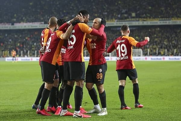 Türkiyə Super Liqası: ''Qalatasaray'' səfərdə ''Fənərbağça''nı məğlub etdi