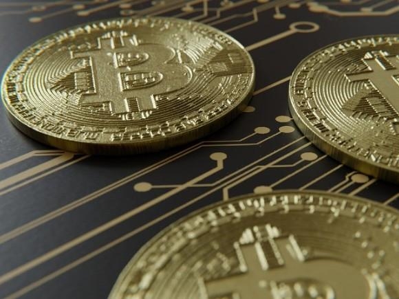 ''Bitcoin''in qiyməti ilk dəfə 46 min dolları keçib