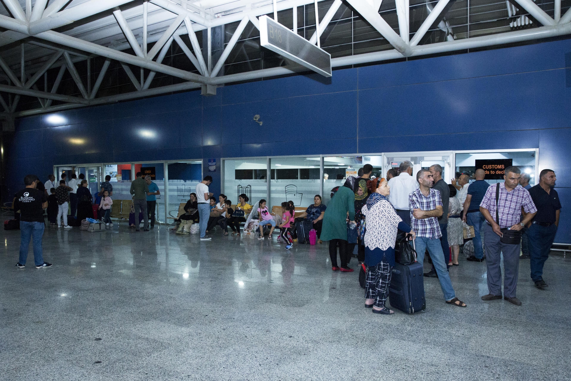 Bakı-Naxçıvan-Bakı marşrutu ilə sərhədkeçmə prosesi asanlaşdı -  Gömrük nəzarəti tətbiq edilməyəcək (FOTO)