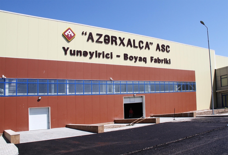 Yunəyrici-Boyaq Fabriki son illərin ən irihəcmli iqtisadi layihələrindən biridir (FOTO)