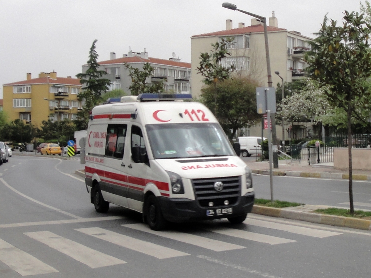 Türkiyədə yol qəzasında 10-dan çox insan yaralanıb