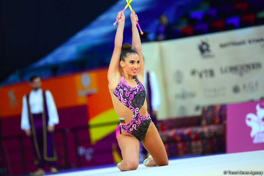 Milli Gimnastika Arenasında bədii gimnastika üzrə dünya çempionatı davam edir (FOTO)