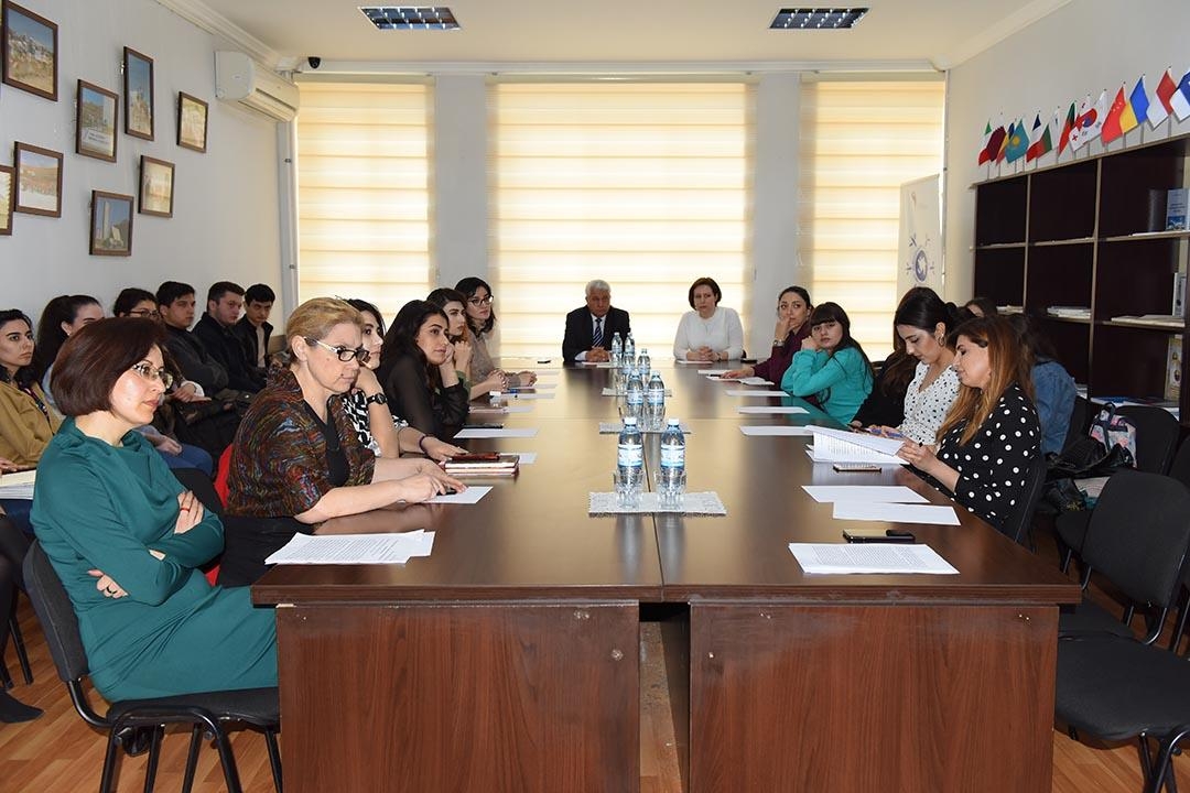 ADU-da “Hürufilik və Nəsimi yaradıcılığında multikulturalizm və tolerantlıq ideyaları” mövzusunda seminar keçirilib (FOTO)