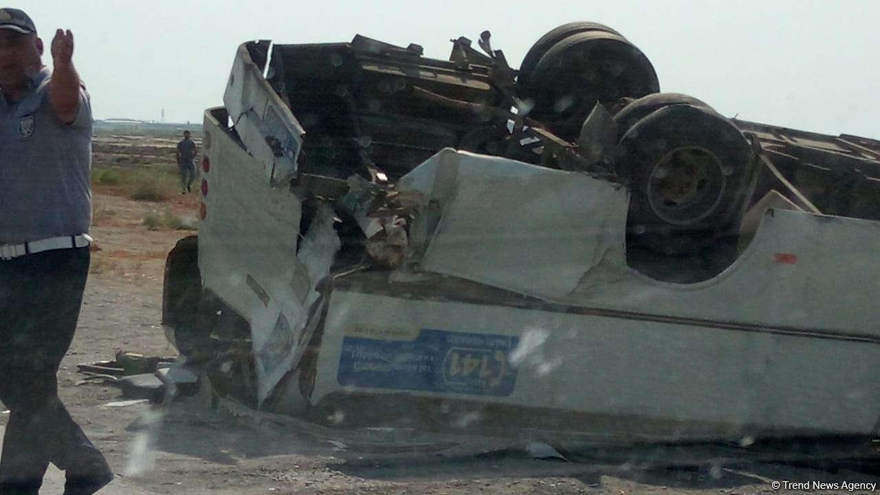 Ötən gün Bakıda qəzaya düşən avtobusda xəsarət almış 82 yaşlı kişi öldü