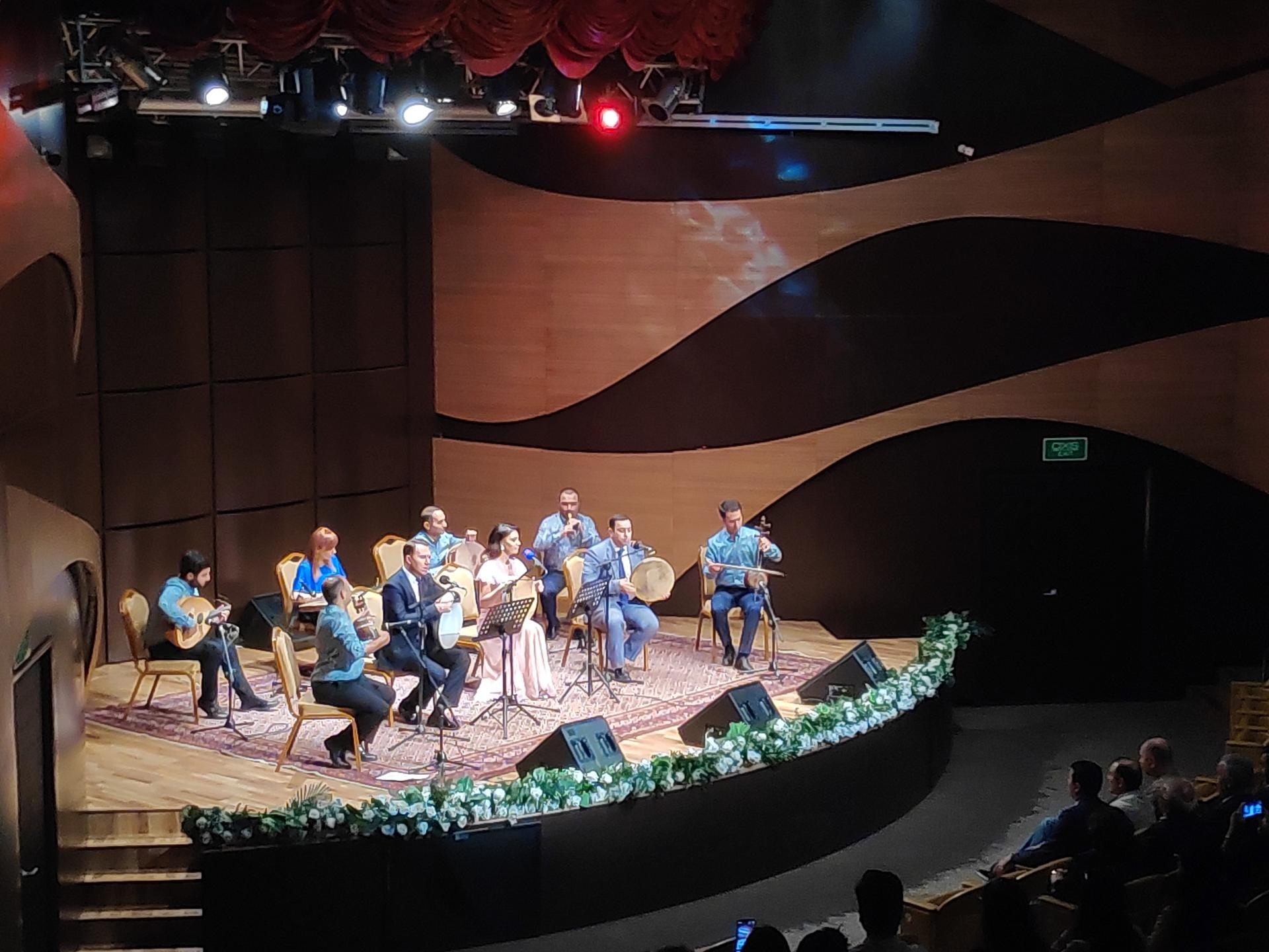 “Muğam axşamları”  layihəsinin yeni mövsümdə ilk konserti keçirilib (FOTO)