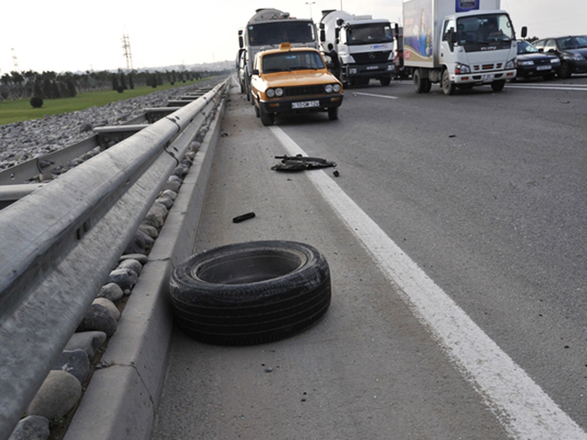 Ötən günün yol qəzalarında 3 nəfər ölüb, 1 nəfər xəsarət alıb