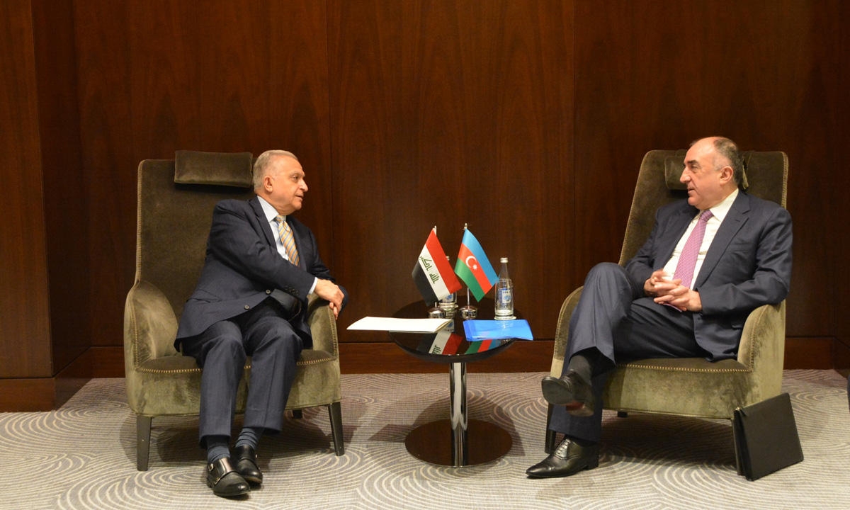 Elmar Məmmədyarov iraqlı həmkarı ilə görüşüb (FOTO)