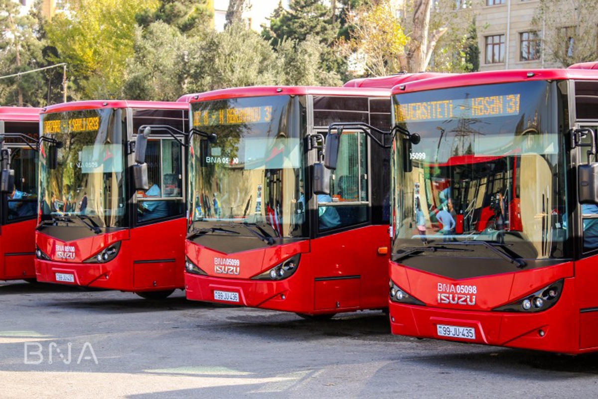 Yeni gətirilən avtobuslar xəttə buraxılıb (FOTO)